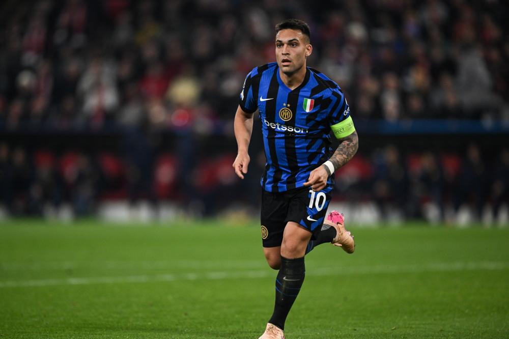 傳球找到空 傳球找到空